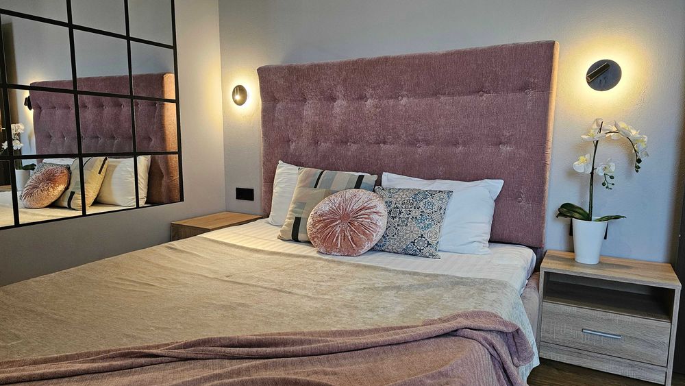 Нові Grey Apartment з чудовою панорамою на гори та  місто! 3 місця!