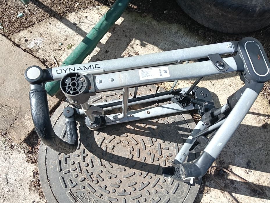 Прогулочная коляска dynamic на запчасти