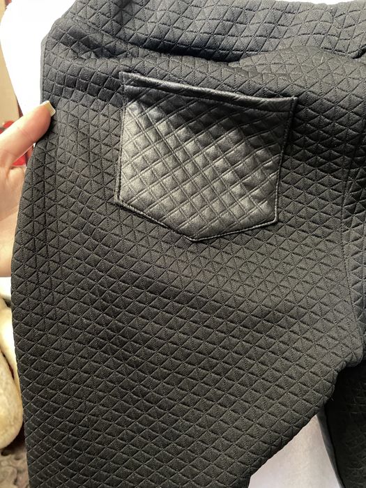 Продам костюм жіночий 46