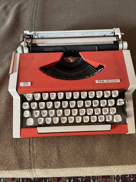 Печатная машинка UNIS , состояние на фото