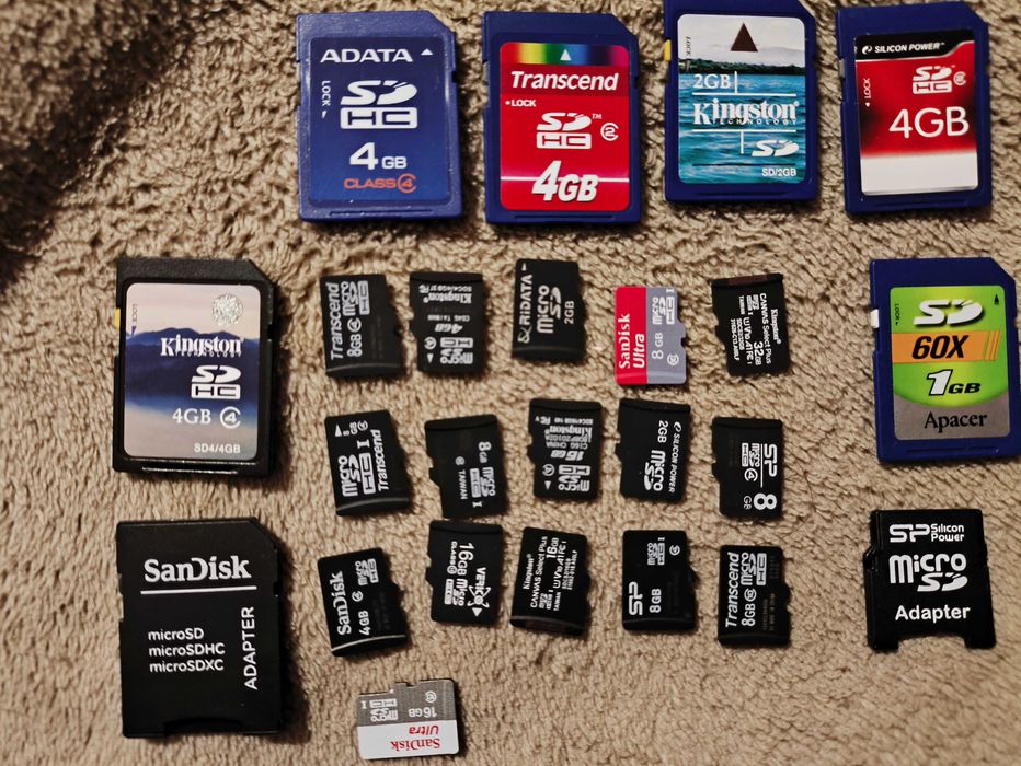 Карта пам'яти SD microSD