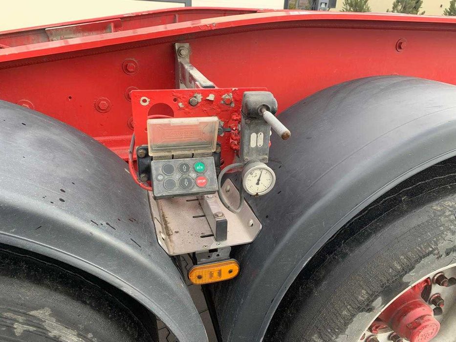 Самоскид, зерновоз, шасі для самоскида Feldbinder 2007р.