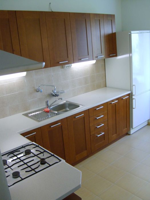 Wynajmę pokój w centrum Warszawy ul Hoża 12m2 Tylko dziewczyny