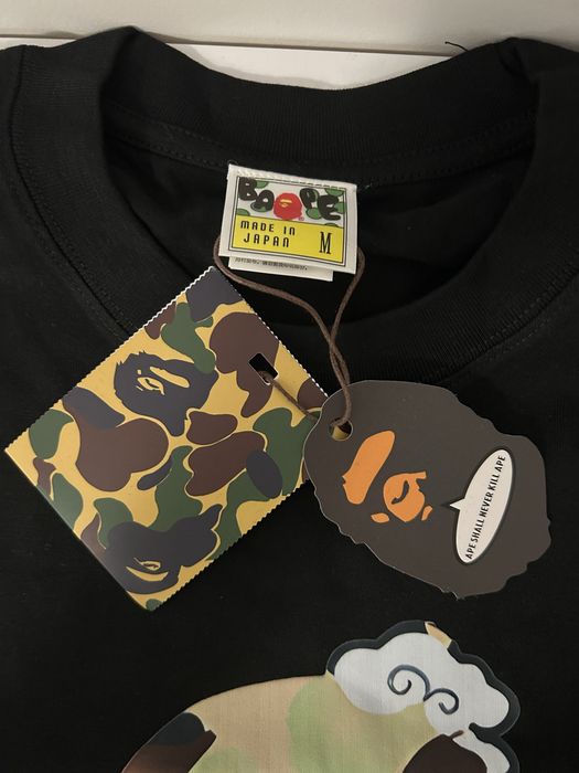 Koszulka BAPE.
