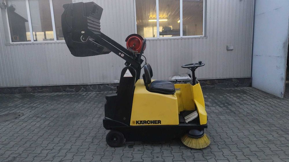 Zamiatarka KARCHER KMR 1250 LPG na gaz silnik HONDA