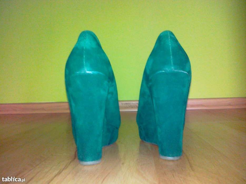 buty czółenka na koturnie