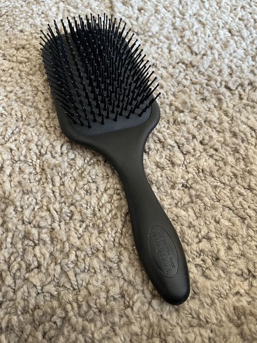 Szczotka Denman D83 Paddle Brush pneumatyczna do rozczesywania włosów