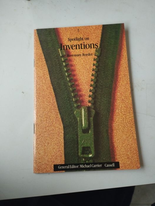 Livro "Spotlight on Inventions"