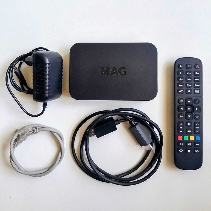 IPTV приставка MAG 420