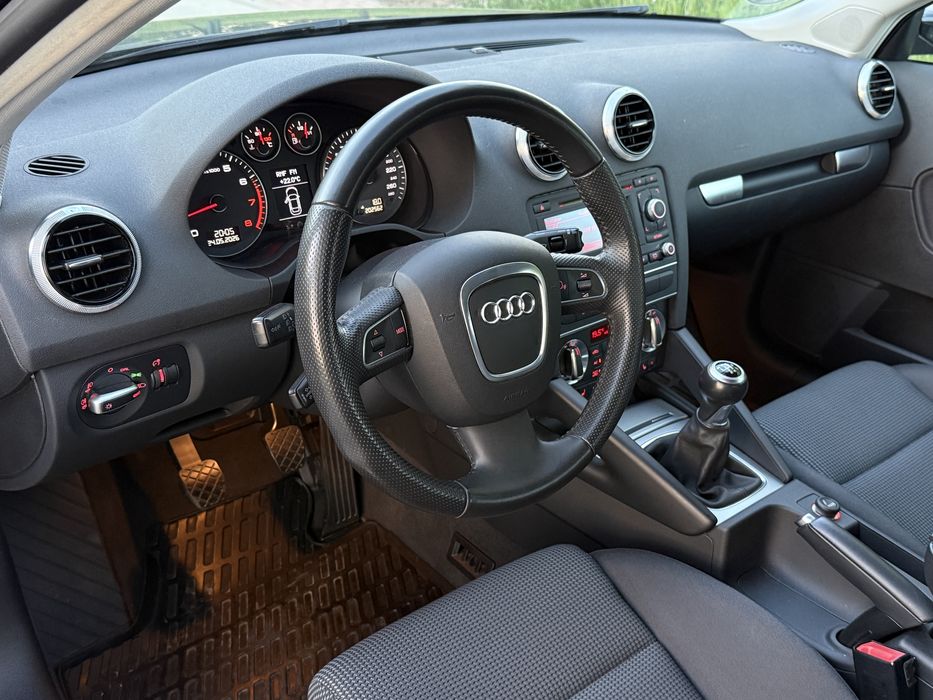 Audi A3 8P 1.6MPI 102KM! Z Niemiec, super stan! 2 kpl. kół! 12/2010!