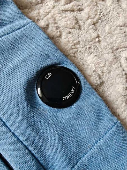 C.P. Company Bluza z Kapturem Lens Soczewka Niebieska M