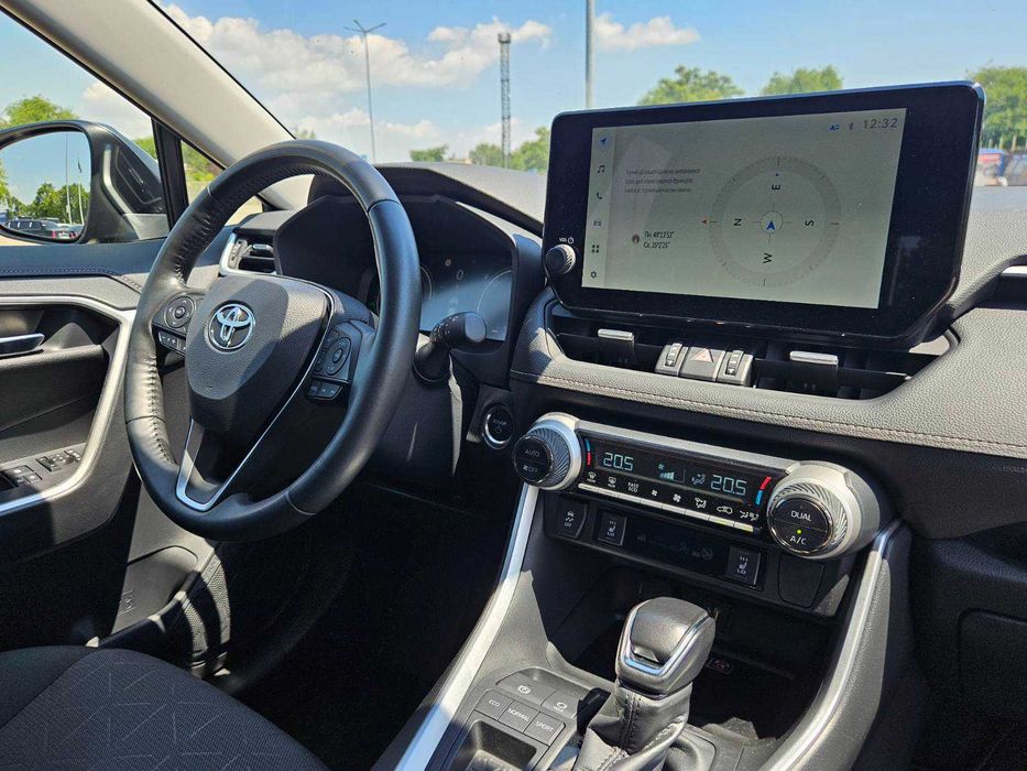 Toyota RAV4 2024р 2.5 гібрид офіційний