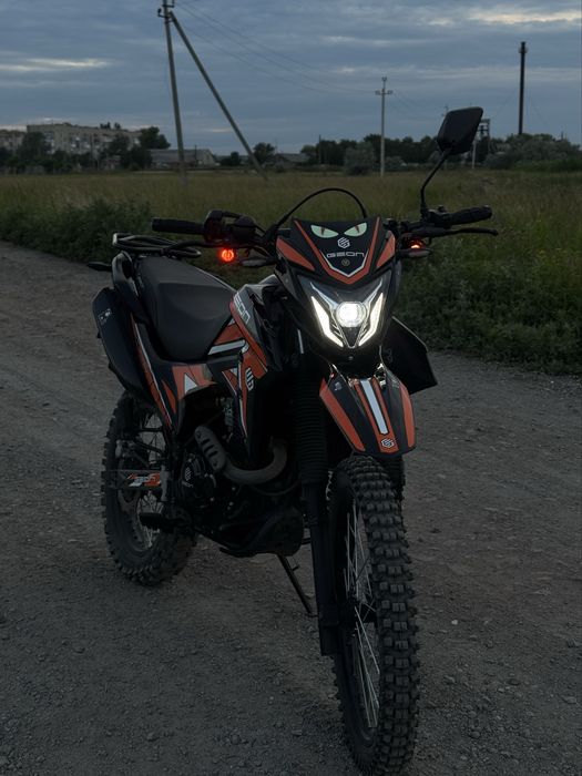 Продам срочно GEON X-Line 250 4V (21/18)