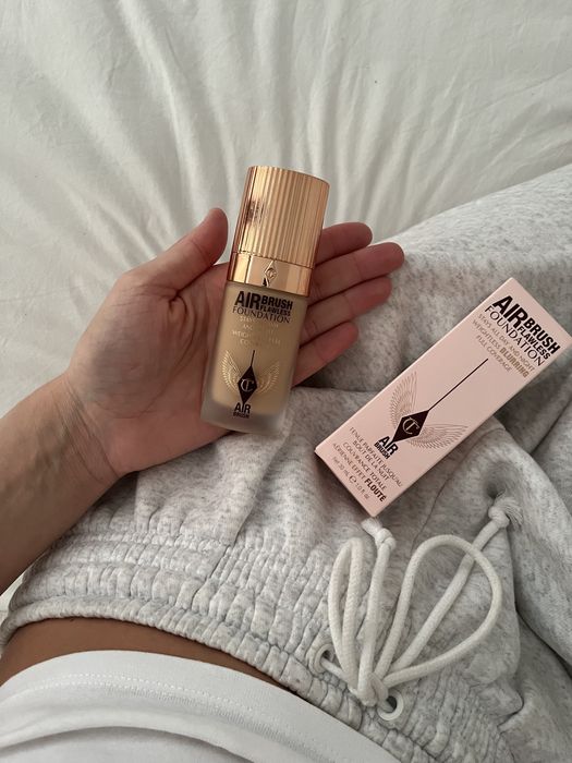 Podkład Charlotte Tilbury Airbrush Flawless 6N