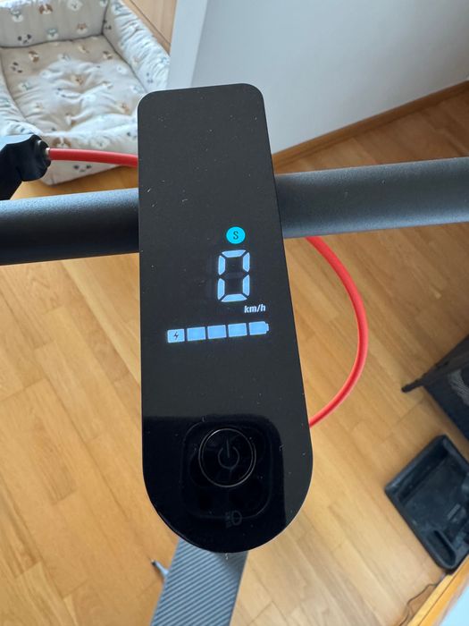 Xiaomi Trotinete Elétrica — 350 €