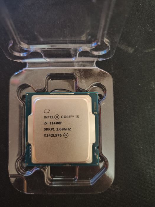 Процесор Intel i5-11400f
