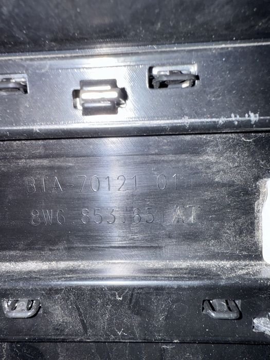 Решітка радіатора Audi A5 S5 B9 оригинал made in Germany