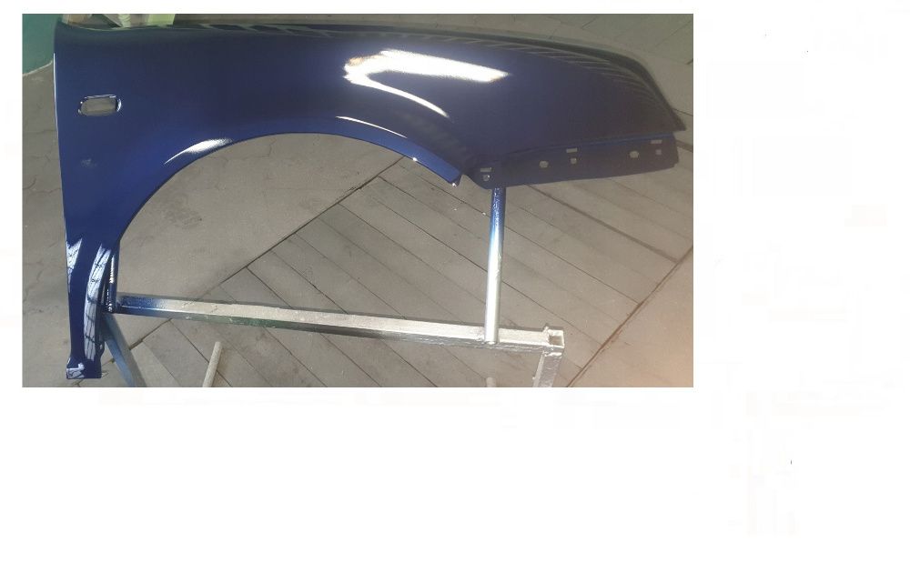 Błotnik  NOWY GOLF IV 4 97-06 LB5N