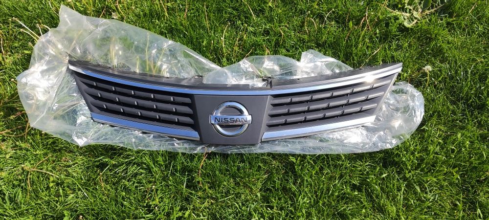 車のパーツ Nissan Tilda 2009  1500cc nissan tiida - Купить кузовные запчасти - Цена на OLX.ua