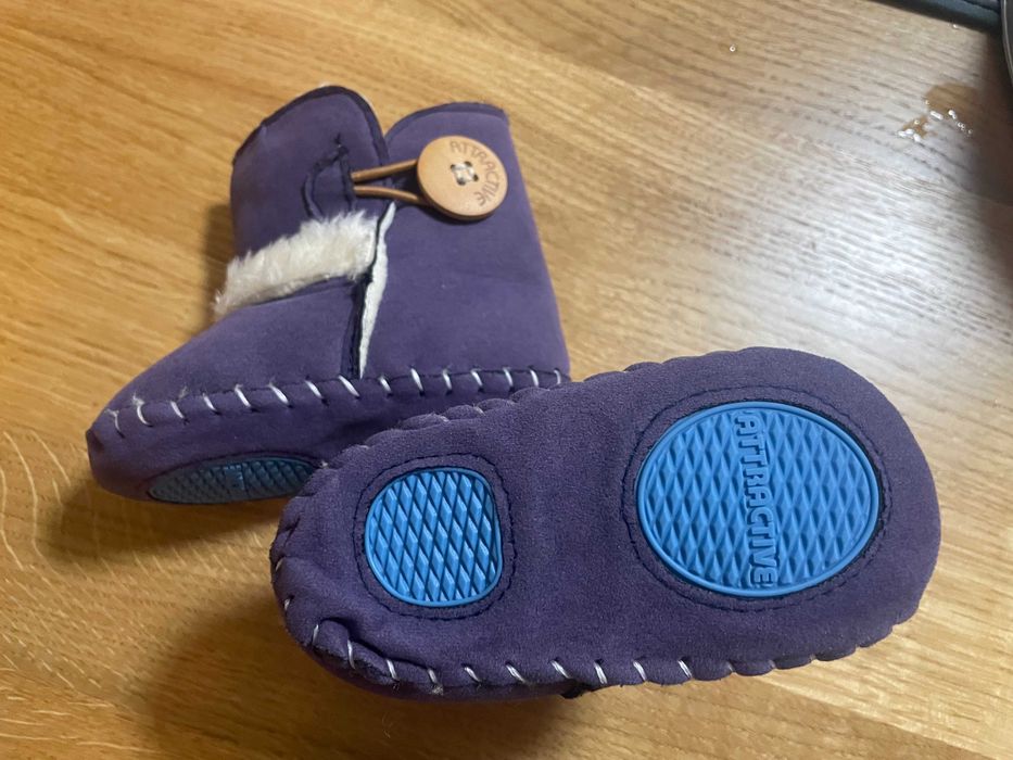 Buty dziecięce, kozaczki niechodki dla dziewczynki