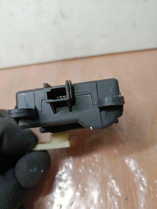 Motor da comporta da sofagem NISSAN Qashqai/Qashqai+2 I (J10, JJ10)