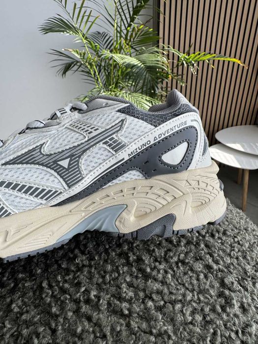 Кросівки: Mizuno Adventure (42-45рр)