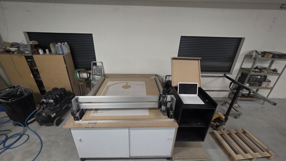 CNC Alumínio 1,5 x 1.5 área bruta 1,25 x 1.25 área de corte