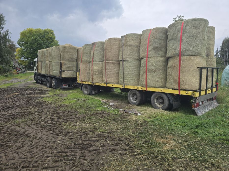 Transport siana słomy sianokiszonki płodów rolnych materiałów sypkich