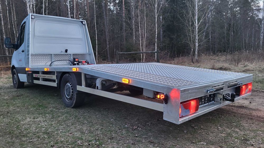 Zabudowa autolaweta, najazd