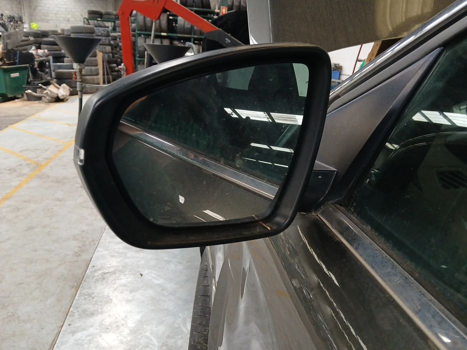 Retrovisor / espelho esquerdo PEUGEOT 3008 II (M_)