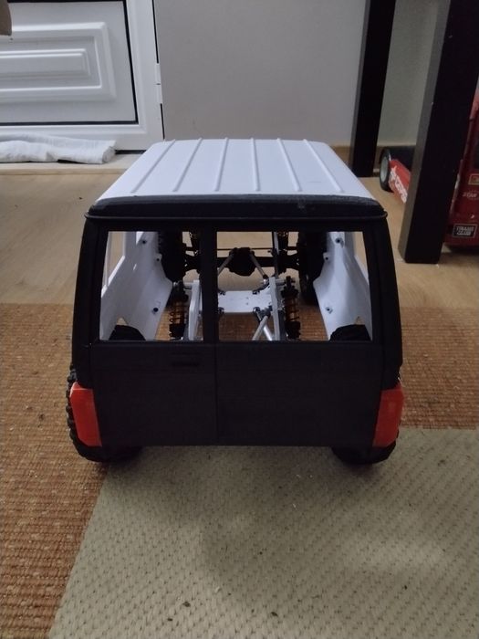 Body Toyota Vx3000 wheelbase 285