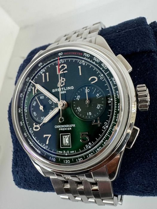 Breitling Premier B01 Chronograph 42 / 2023