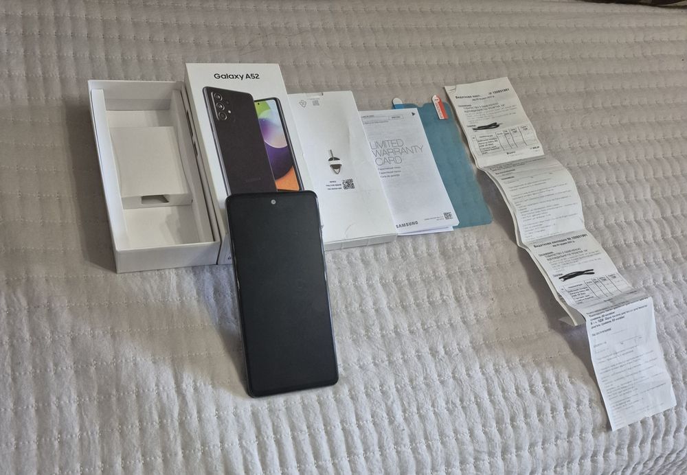 Продаю Samsung Galaxy A 52 8/256