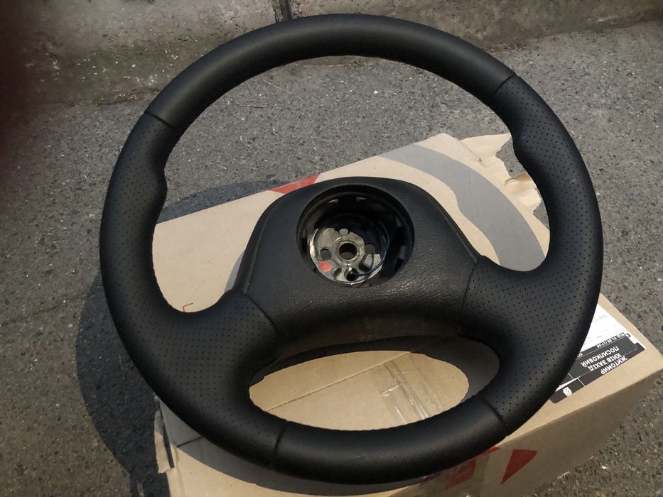 Руль део Сенс/ Ланос/ руль на Sens: 1 700 грн. - Руль Киев на Olx