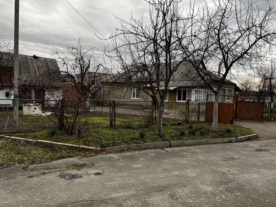 Продам Комерційну нерухомість