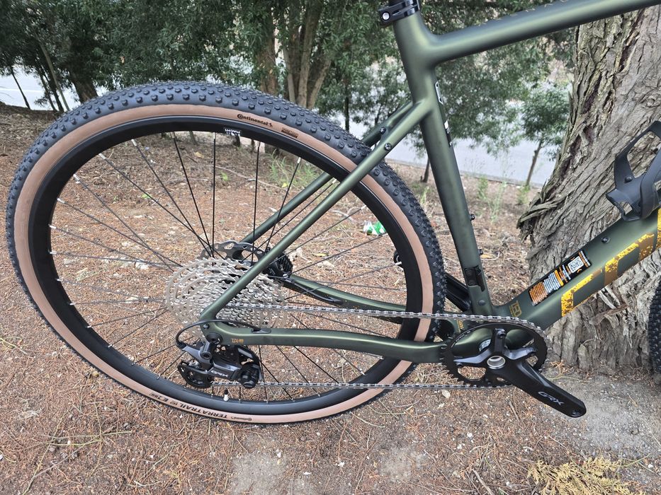 Bicicleta de gravel carbono nova 12x1v