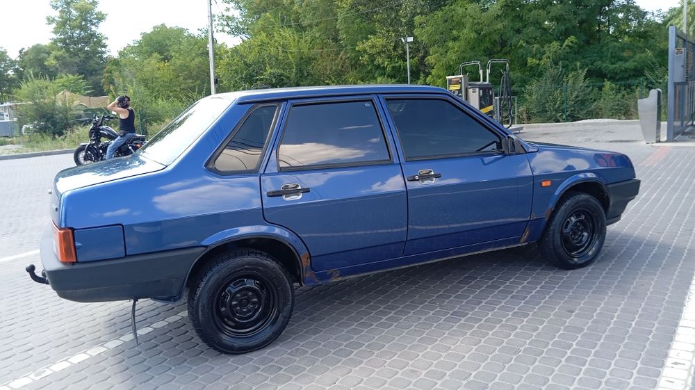ВАЗ 21099 2004рік  інжектор