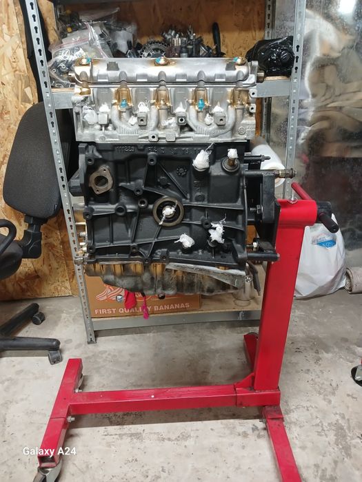 Двигуни,Двигателі,Мотори. Рено,Трафік,Лагуна,Віваро,Меган,Віваро.