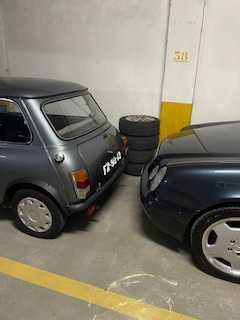 Lugar de Garagem em Vila Nova de Famalicão - Dá para 2 carros