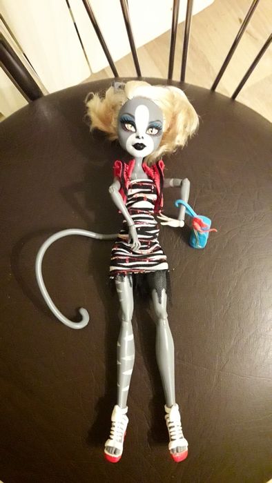 Lalka siwa kotka monster high