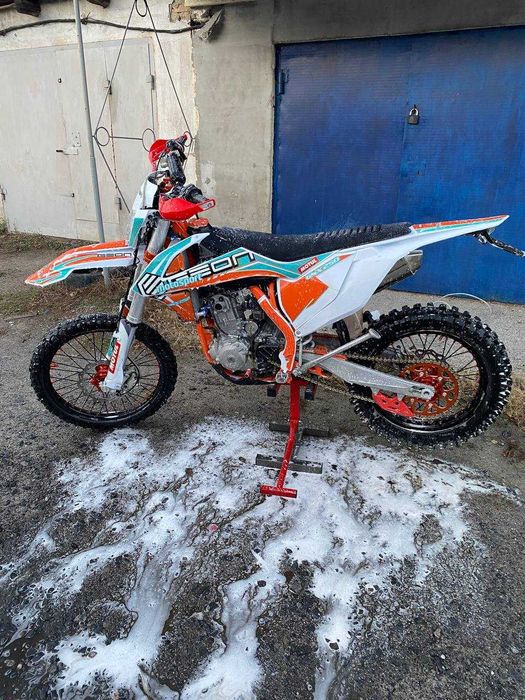 Продам мотоцикл GEON GNX250