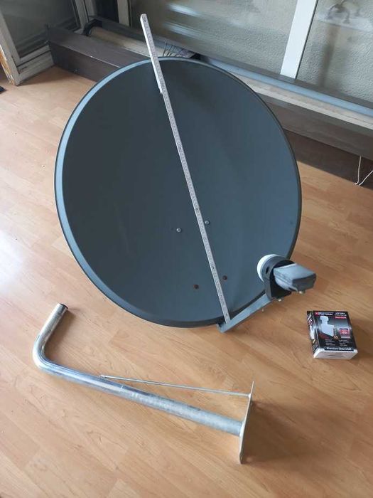 Antena satelitarna, gotowy zestaw do założenia, konwerter na  8 wejść.