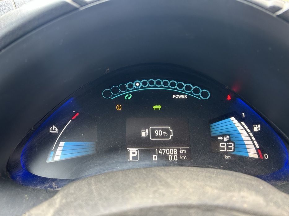Продам власний Nissan Leaf