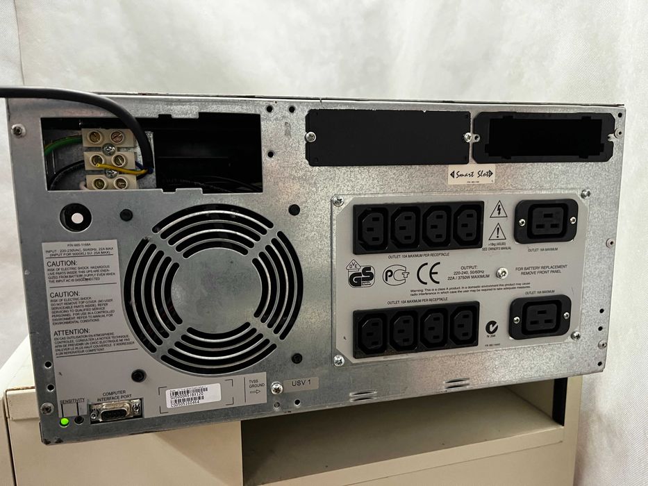 Zasilacz awaryjny UPS APC SUA3000I 3000 VA 2700 W