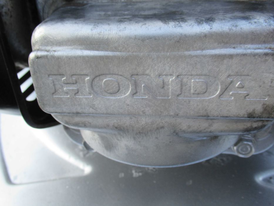 Kosiarka spalinowa Honda z napędem