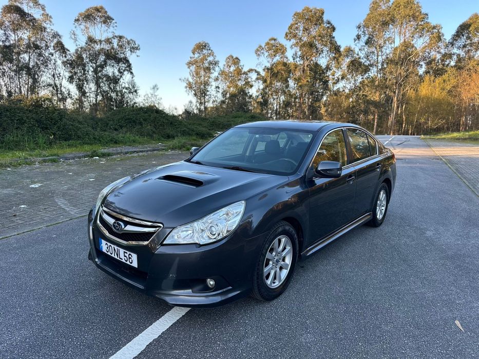 Subaru Legacy AWD