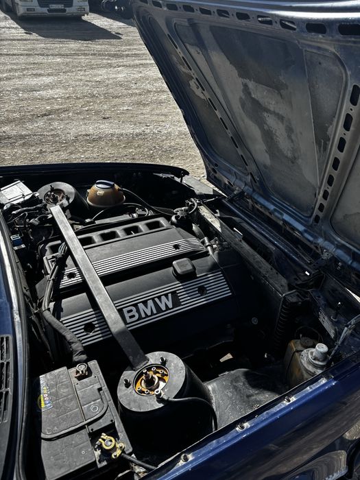 BMW e30 дріфт корч