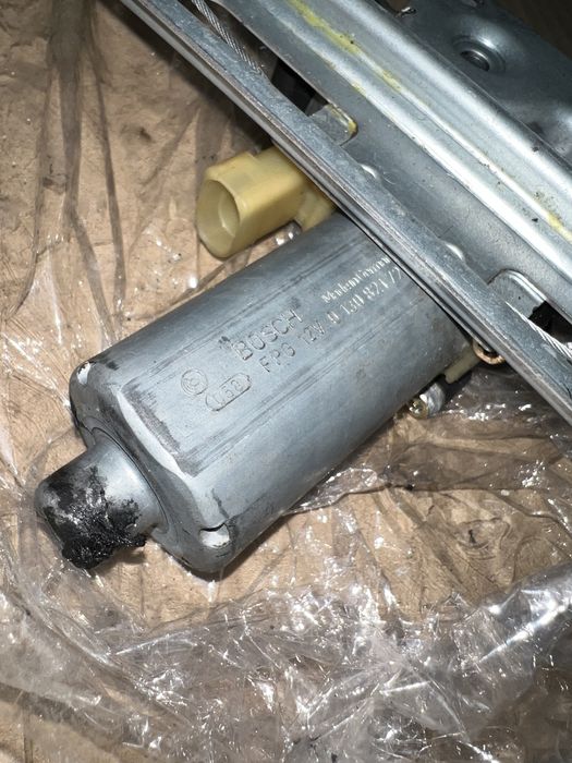 Стеклоподъемник с моторчиком на BMW E46