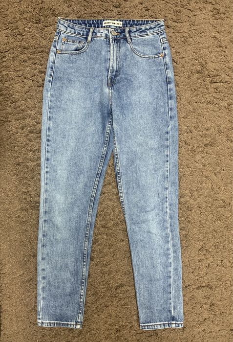 Джинси жіночі мом