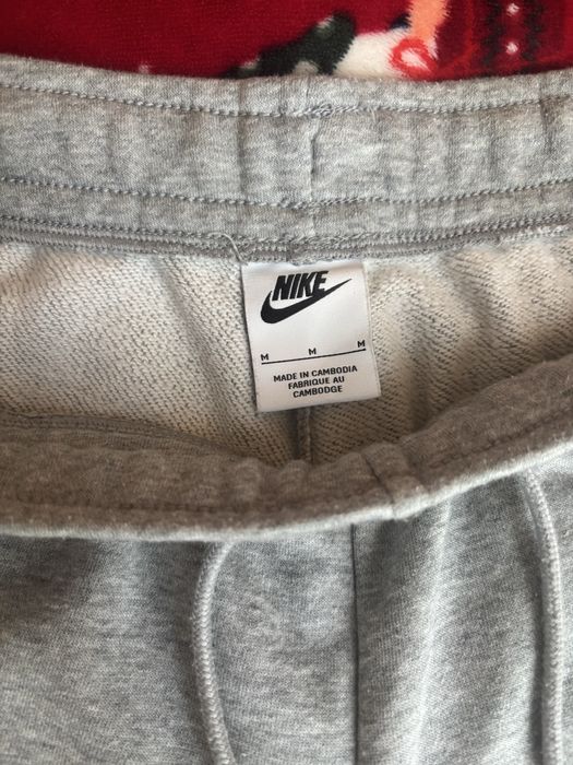 Спортивні штани оригінал жіночі nike